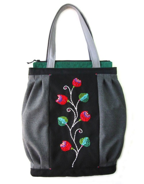 Borba - Haftowana bombka XL borba design
