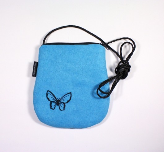 little blue with butterfly RękaProduction