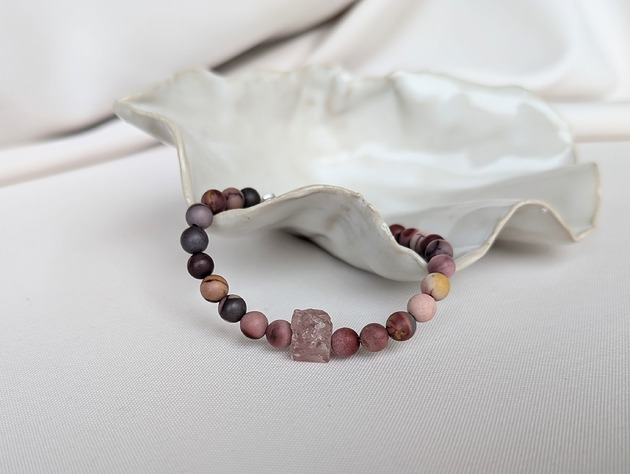 bransoletki z kamieni naturalnych Mokait i surowy kwarc truskawkowy - srebrna bransoletka