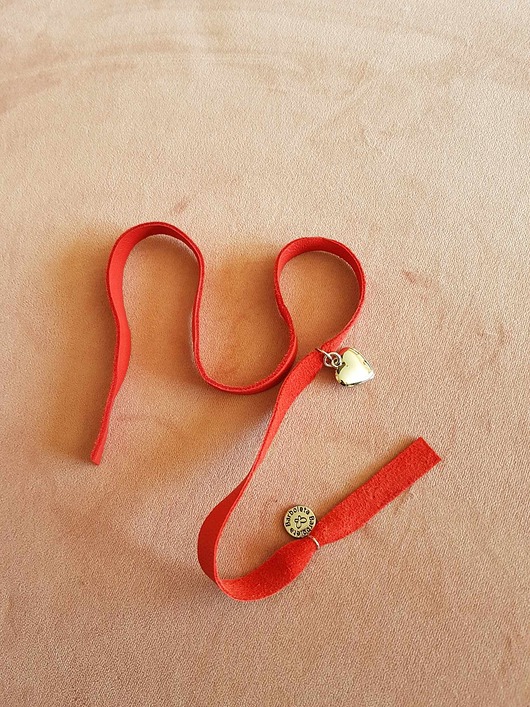 bransoletki skórzane Bransoletka zamszowa czerwona serce