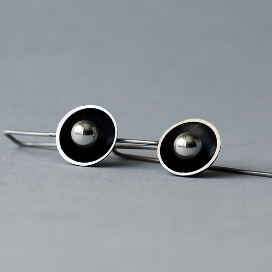 kolczyki wire wrapping Minimalistyczne kolczyki srebrną kulką