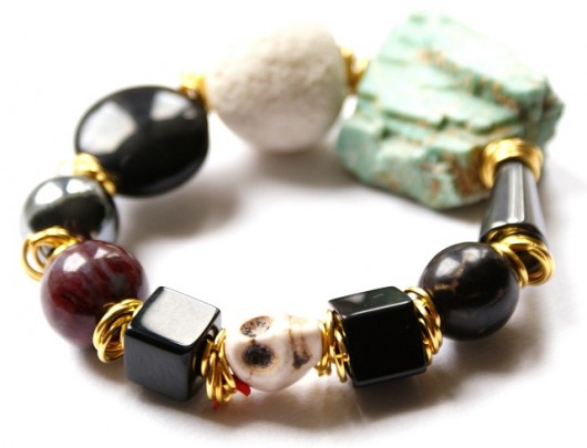 Golden glamour Republika jewelry