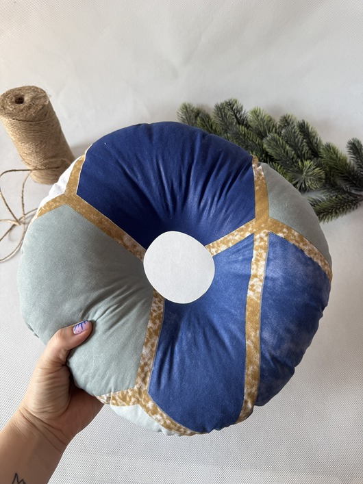 kolczyki - inne Poduszka do Piercingu Ucha Z Otworem Na Gojenie Helix Tragus bawełniana