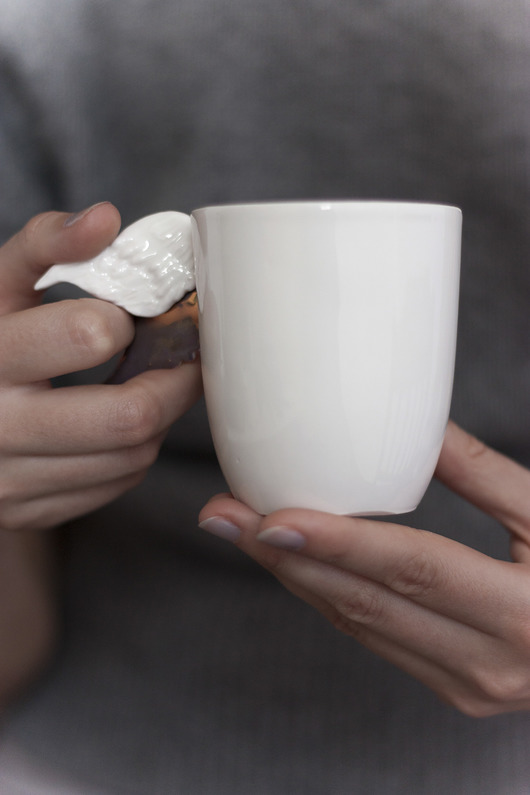 kubki i filiżanki Kubek porcelanowy ze skrzydełkami