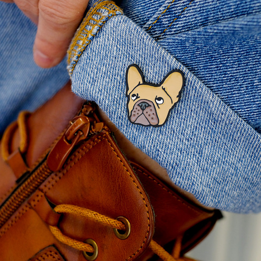 przypinki Pins Buldog "Franco"