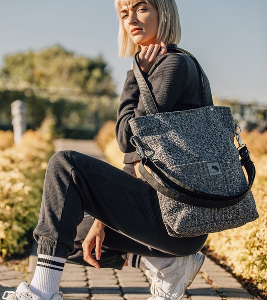 torby na ramię Torebka z grubej szarej plecionki z kieszonkami