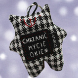 Maskoty maskotki z dystansem