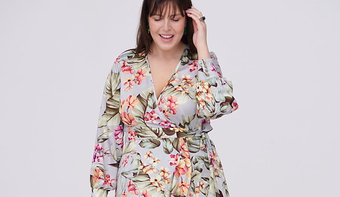 Sukienka na wesele plus size